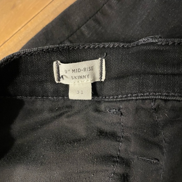 Madewell 9” Button Fly Skinny Jeans - black - Picture 8 of 8